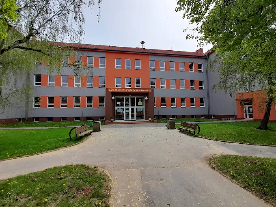 Základní škola Morávkova